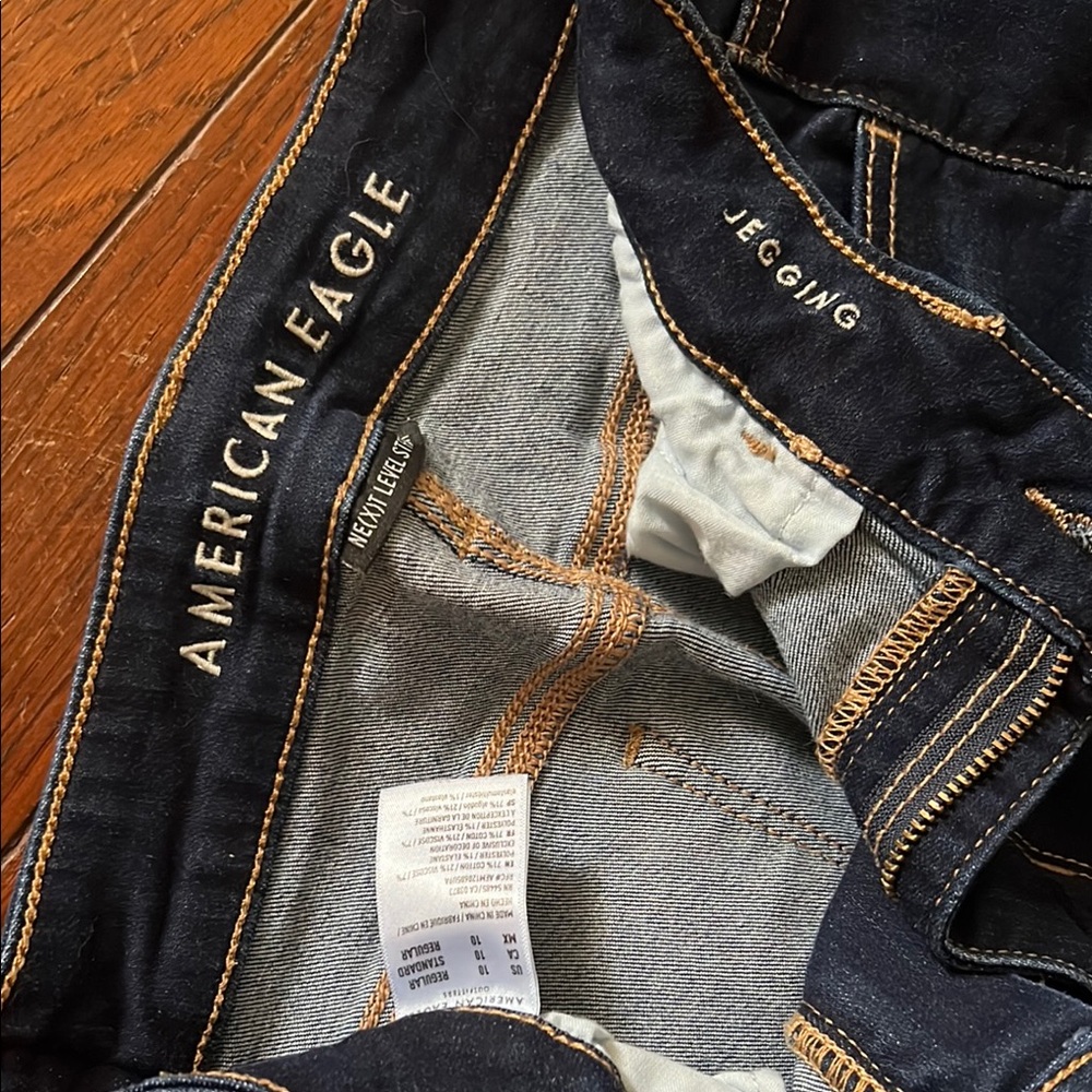 American Eagle Outfitters Blue Next Level Stretch Jegging - Picture 3 of 3